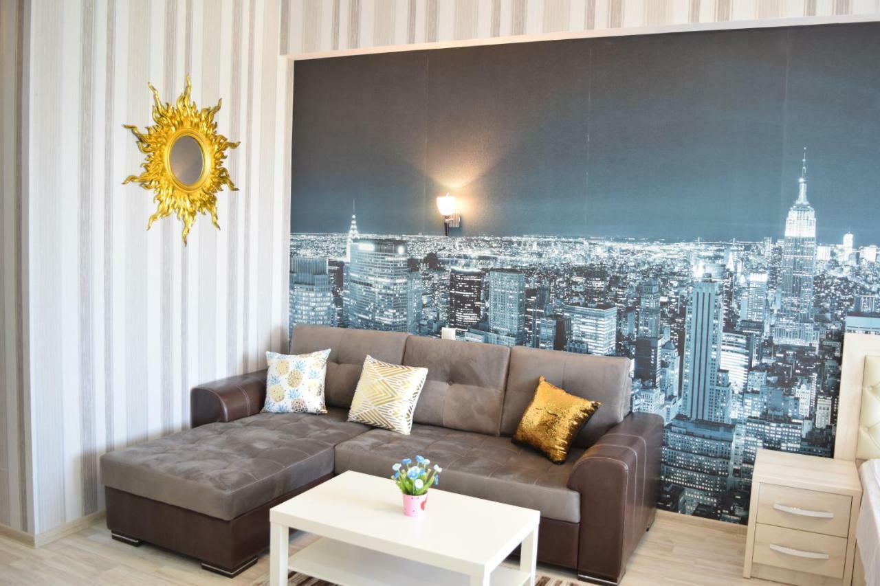 Apartment With Good View In The Center Μπισκέκ Εξωτερικό φωτογραφία